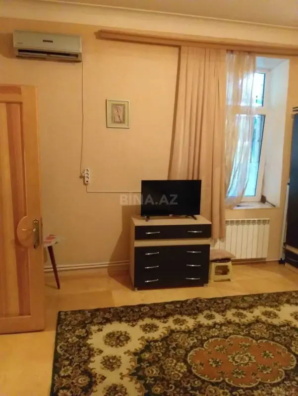 Kirayə verilir 2 otaqlı mənzil 55 m²