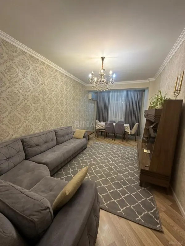 Kirayə verilir 3 otaqlı mənzil 85 m²