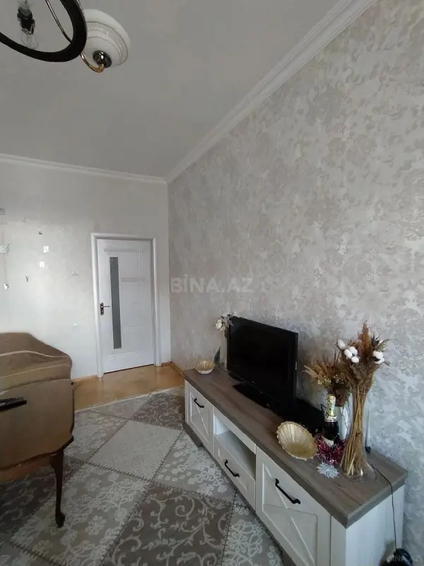 Kirayə verilir 3 otaqlı mənzil 103 m²