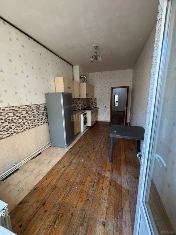 Kirayə verilir 2 otaqlı mənzil 62 m²