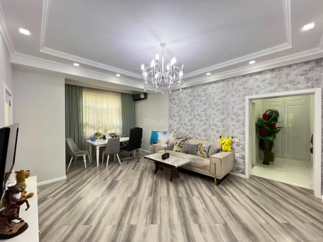 Satılır 3 otaqlı mənzil 92 m²