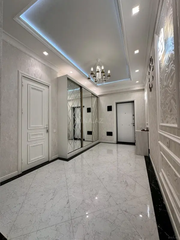 Satılır 3 otaqlı mənzil 90 m²