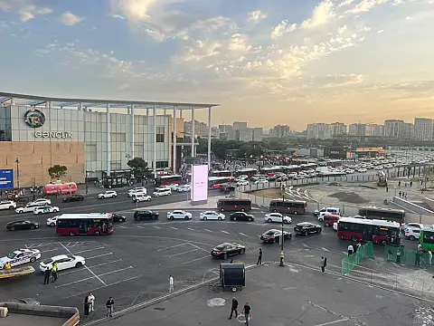 Kirayə verilir 3 otaqlı mənzil 65 m² — Bakı 3 otaq 65.00 m²