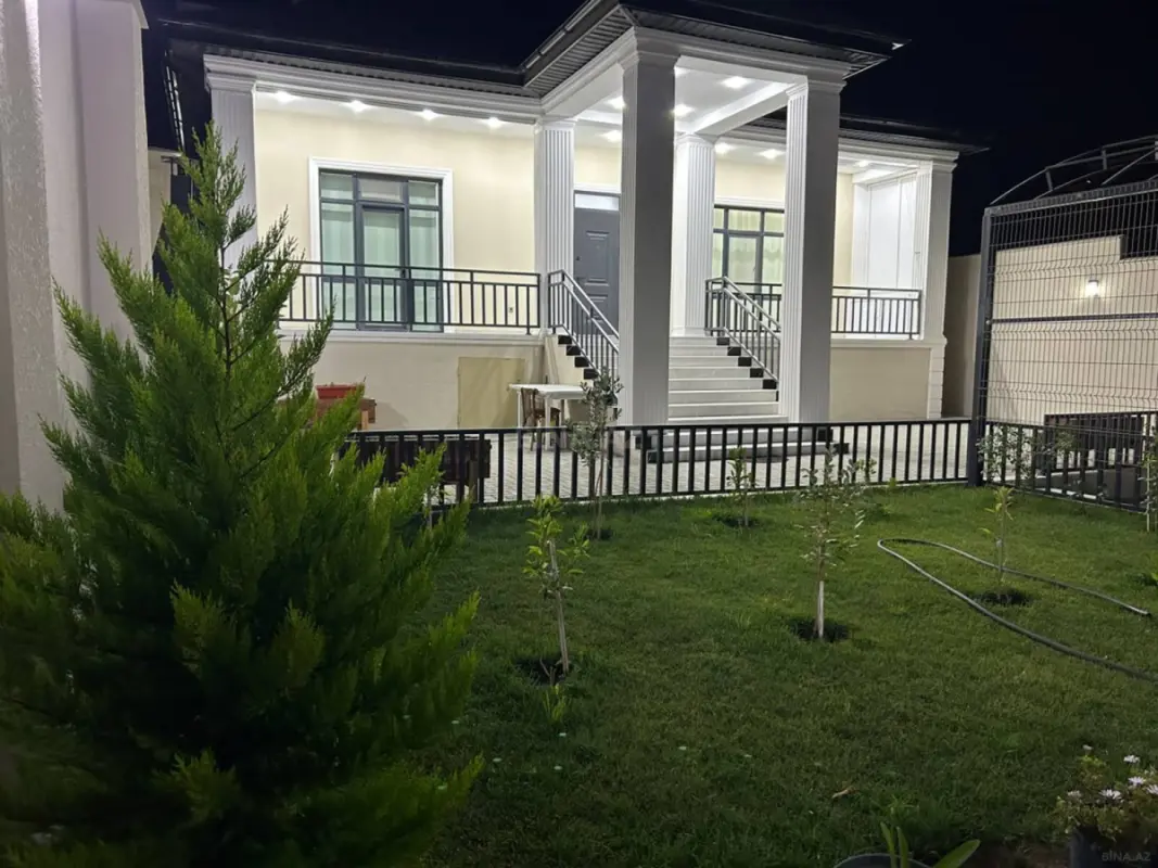 Satılır 3 otaqlı həyət evi 160 m²