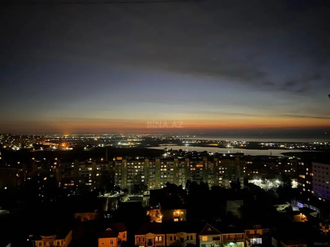 Satılır 3 otaqlı mənzil 103 m²