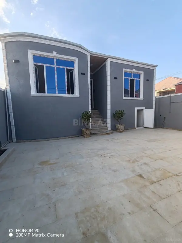 Satılır 4 otaqlı həyət evi 110 m²