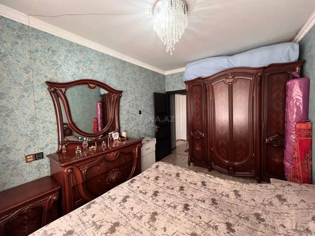 Satılır 3 otaqlı mənzil 70 m²
