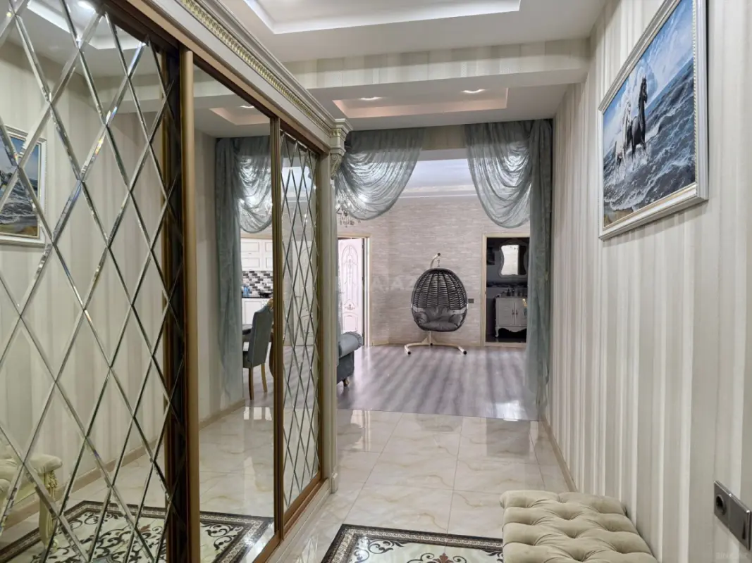 Kirayə verilir 3 otaqlı mənzil 140 m²
