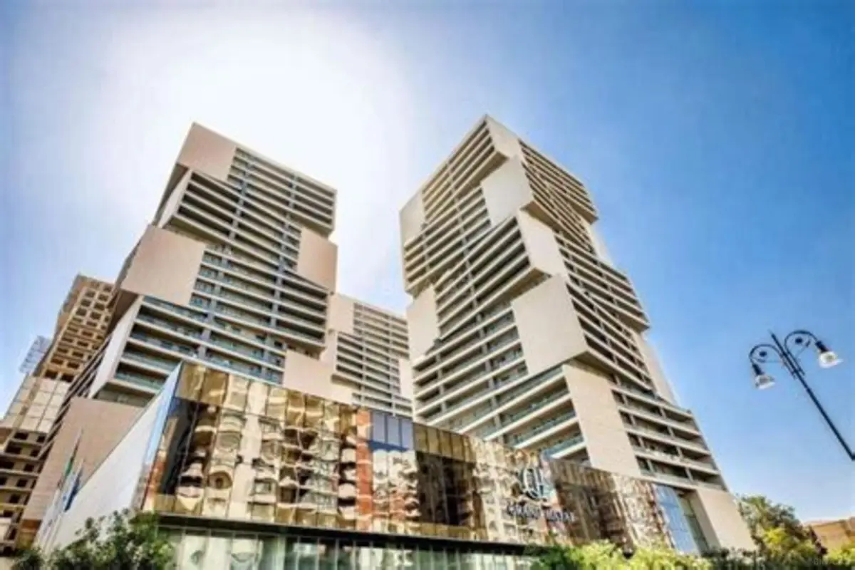Satılır 2 otaqlı mənzil 66 m²