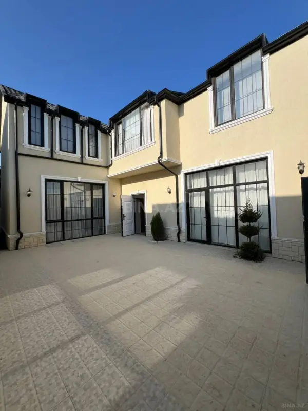 Satılır 4 otaqlı həyət evi 230 m²