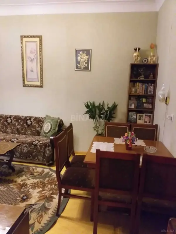 Kirayə verilir 2 otaqlı mənzil 55 m²