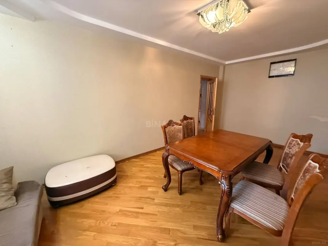 Kirayə verilir 3 otaqlı mənzil 100 m²