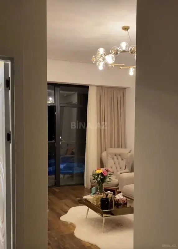 Kirayə verilir 1 otaqlı mənzil 60 m²