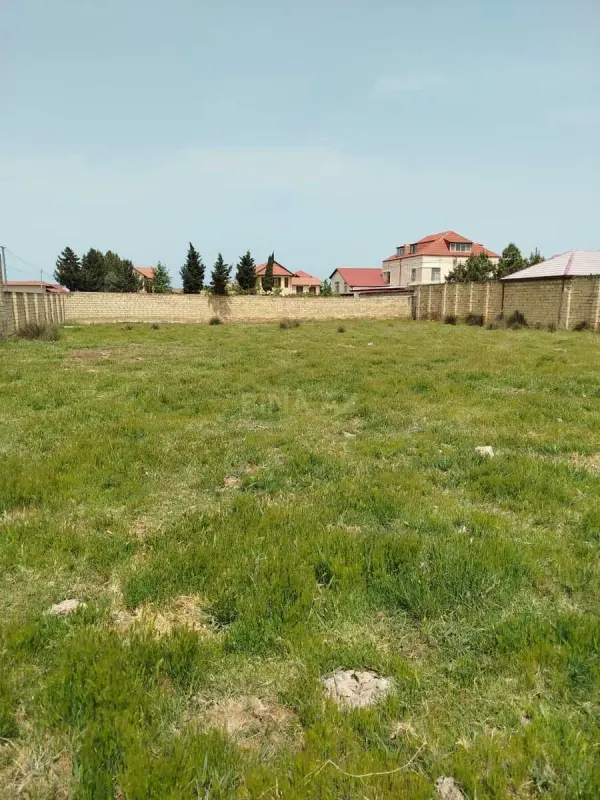 Satılır torpaq sahəsi 10 m²