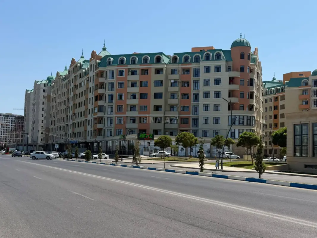 Satılır 2 otaqlı mənzil 72 m²