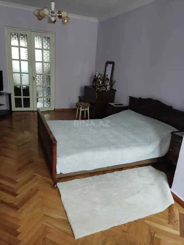 Kirayə verilir 3 otaqlı mənzil 90 m²