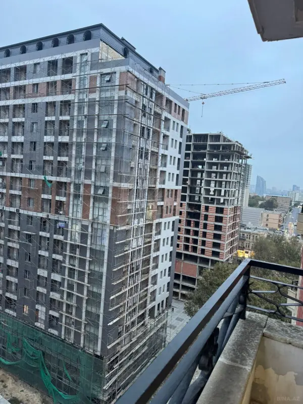 Kirayə verilir 2 otaqlı mənzil 70 m²