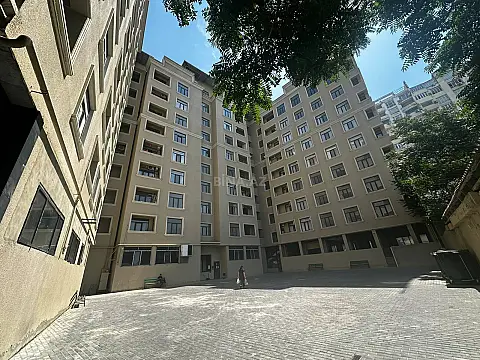 Satılır 4 otaqlı mənzil 125 m² — Bakı, Nərimanov 4 otaq 125.00 m²