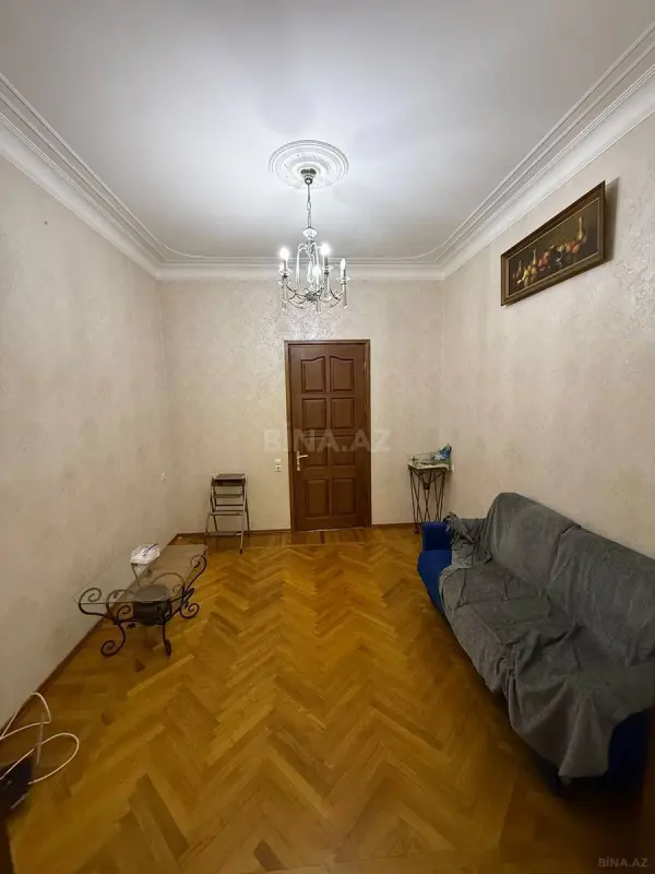 Kirayə verilir 4 otaqlı mənzil 100 m²