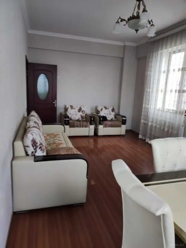 Satılır 3 otaqlı mənzil 90 m²