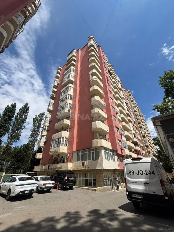 Satılır 2 otaqlı mənzil 100 m²
