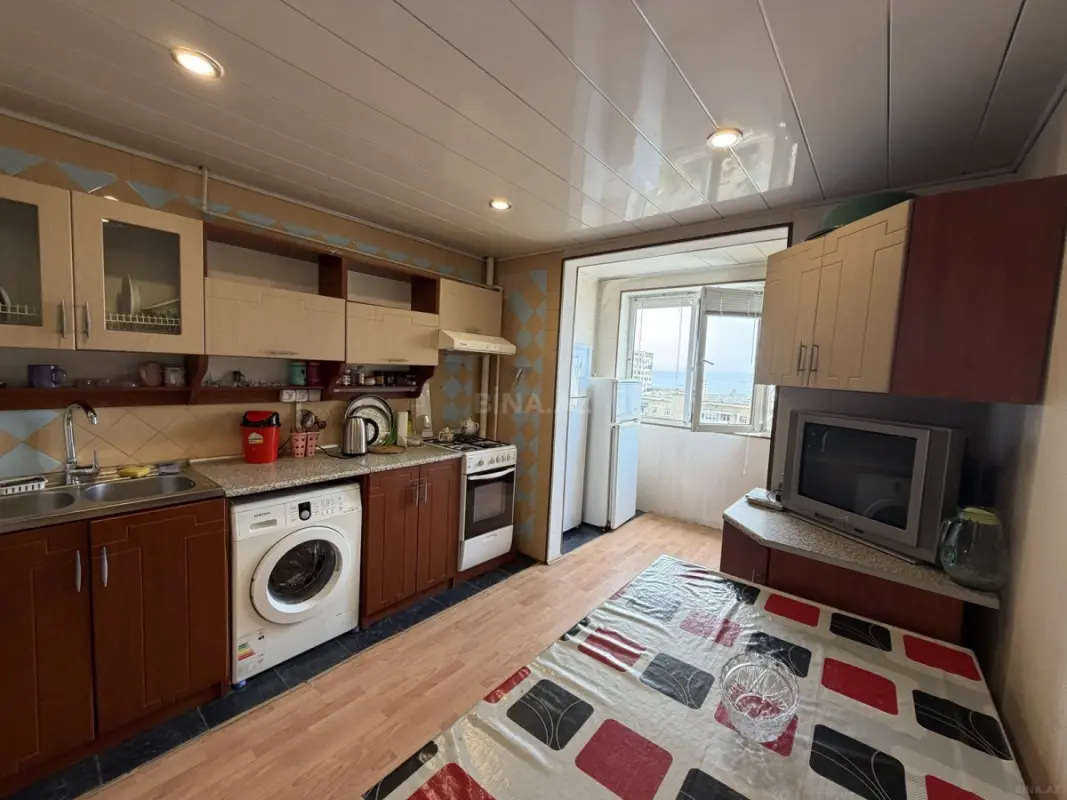 Satılır 3 otaqlı mənzil 75 m²