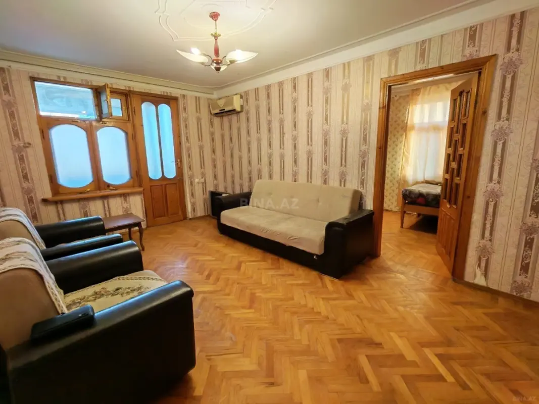 Kirayə verilir 2 otaqlı mənzil 55 m²