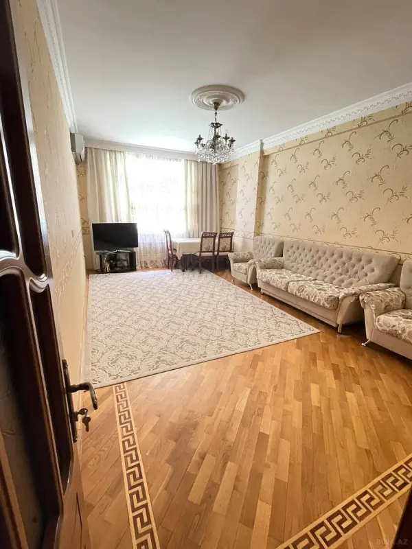 Satılır 3 otaqlı mənzil 100 m²