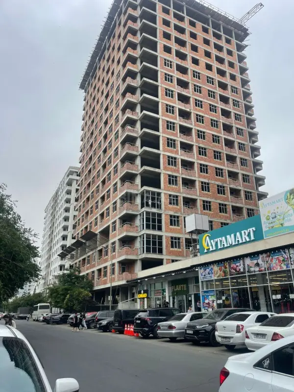 Satılır 2 otaqlı mənzil 60.7 m²