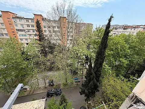 Satılır 2 otaqlı mənzil 65 m² — Bakı, 9-cu mikrorayon 2 otaq 65.00 m²