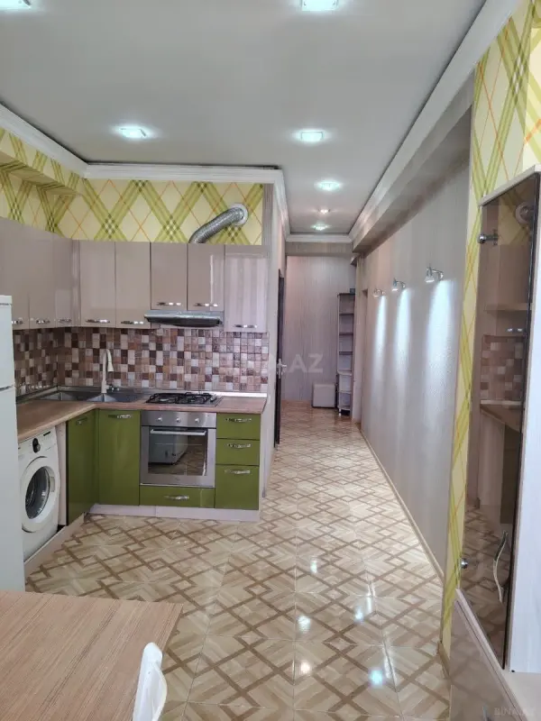 Satılır 2 otaqlı mənzil 75 m²