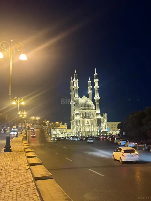 Satılır 2 otaqlı mənzil 65 m²