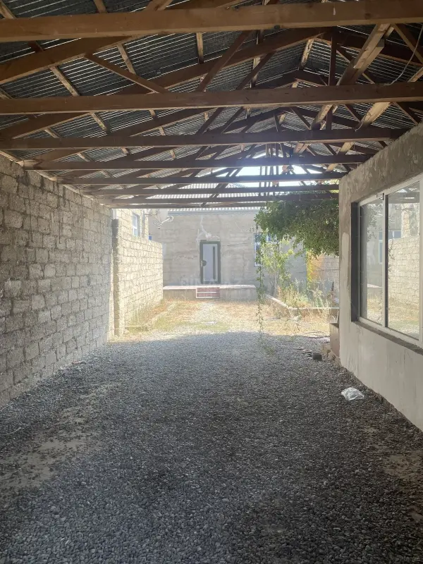 Kirayə verilir 5 otaqlı həyət evi 160 m²