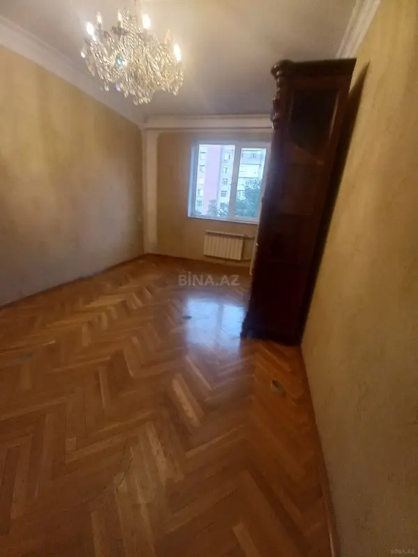 Satılır 3 otaqlı mənzil 72 m²