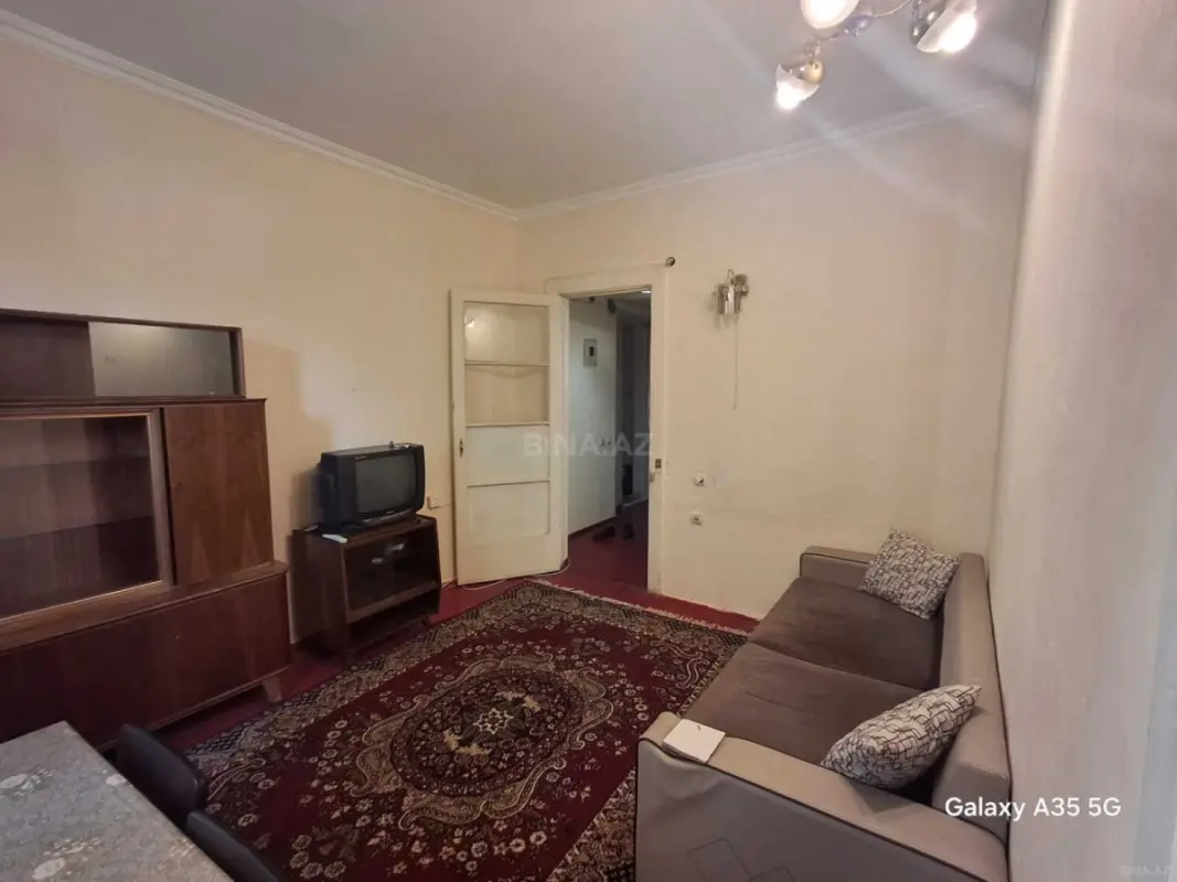 Satılır 1 otaqlı mənzil 45 m²