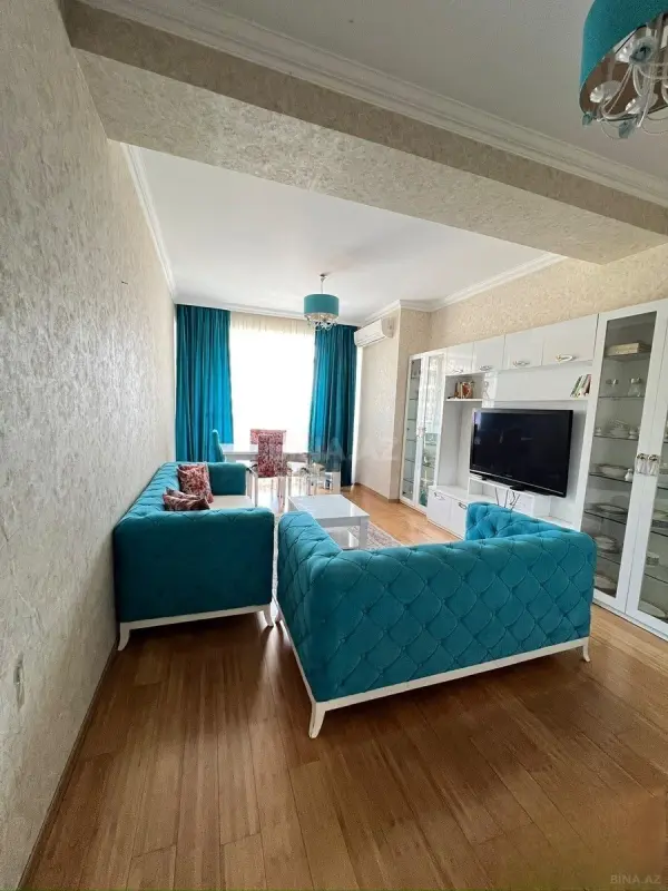 Satılır 3 otaqlı mənzil 95 m²