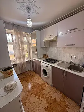 Kirayə verilir 3 otaqlı mənzil 70 m² — Bakı 3 otaq 70.00 m²