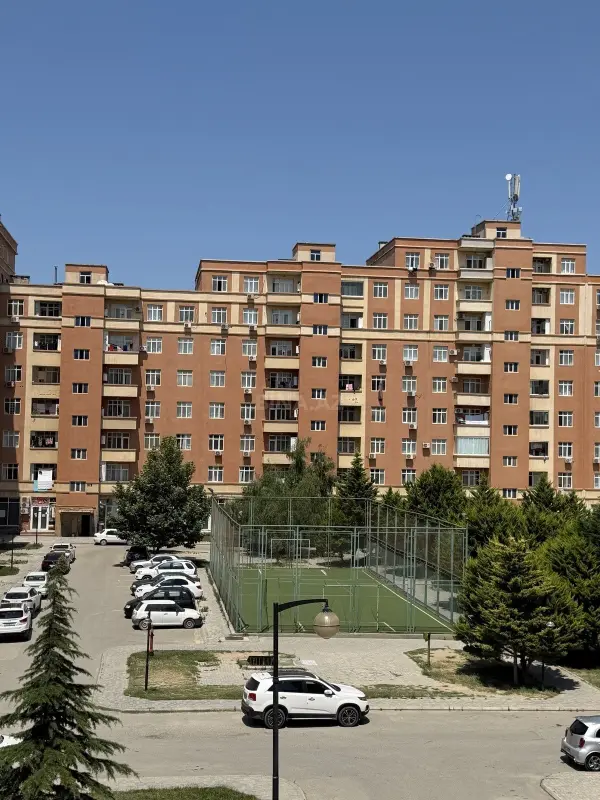 Satılır 2 otaqlı mənzil 40 m²