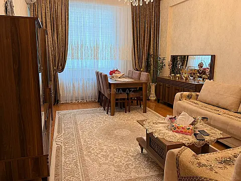 Satılır 3 otaqlı mənzil 75 m² — Bakı, Yeni Günəşli 3 otaq 75.00 m²