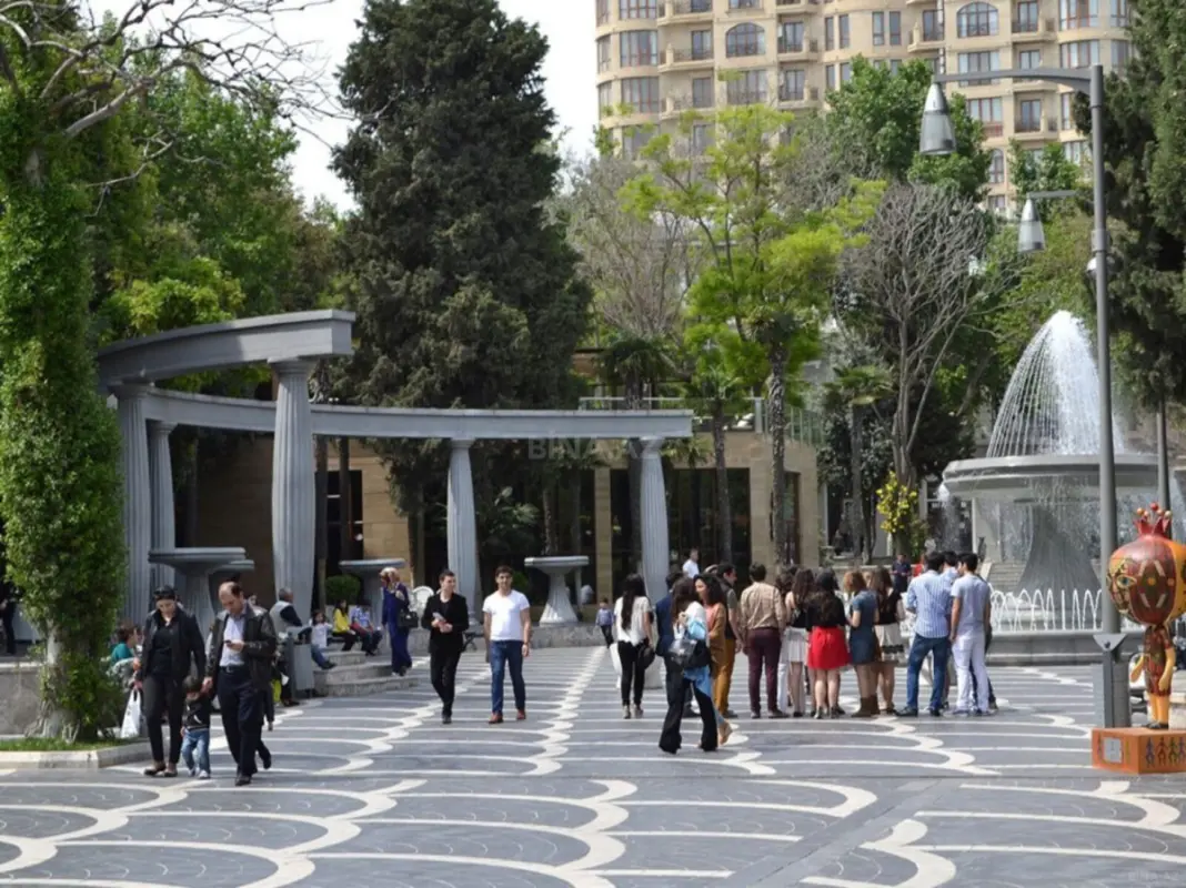Kirayə verilir 3 otaqlı mənzil 85 m²