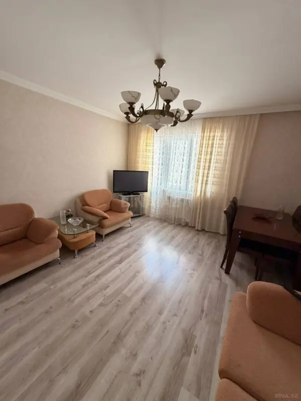 Satılır 2 otaqlı mənzil 80 m²