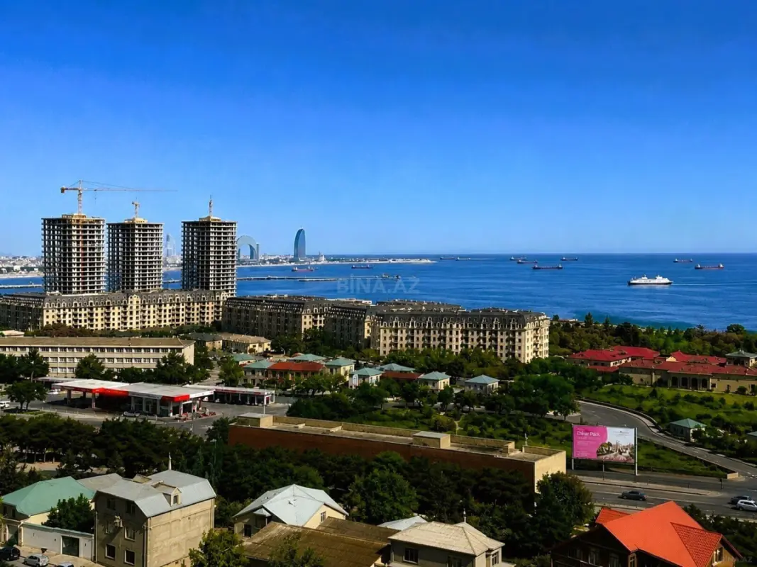 Satılır 2 otaqlı mənzil 85 m²