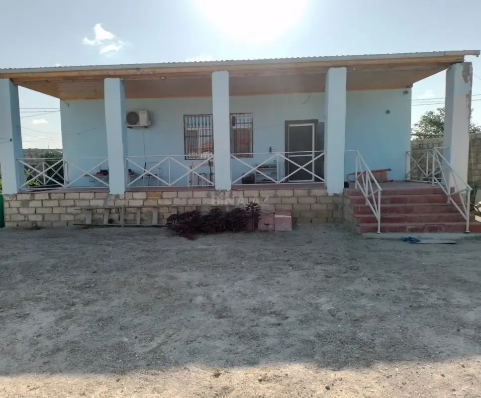 Satılır 4 otaqlı həyət evi 80 m²
