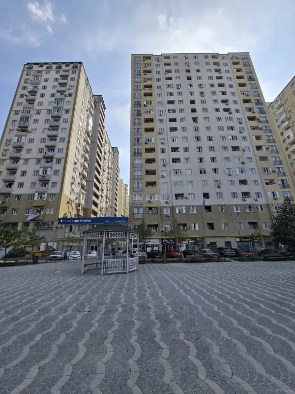 Satılır 2 otaqlı mənzil 45 m²
