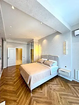 Satılır 2 otaqlı mənzil 83 m² — Bakı, Nərimanov 2 otaq 83.00 m²