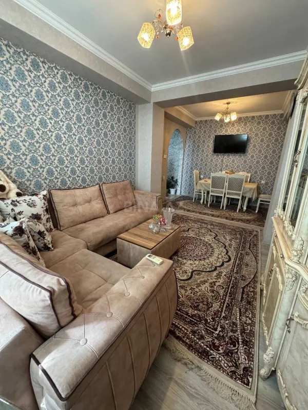 Satılır 3 otaqlı mənzil 74 m²
