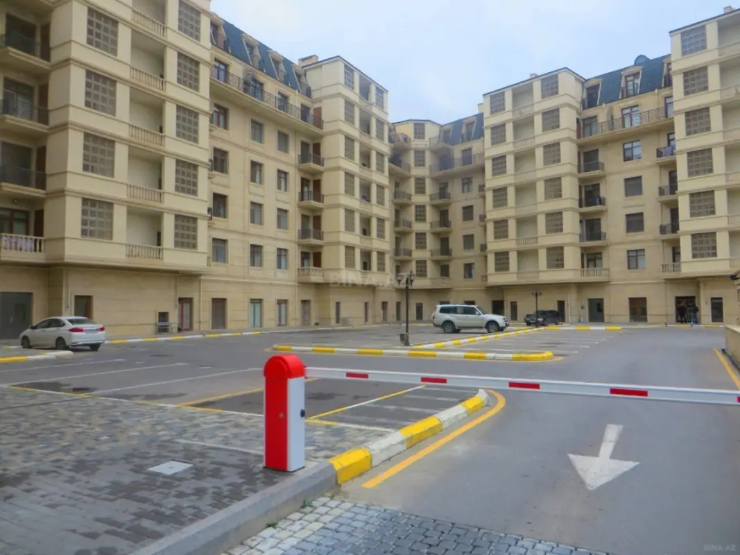 Satılır 2 otaqlı mənzil 61.5 m²