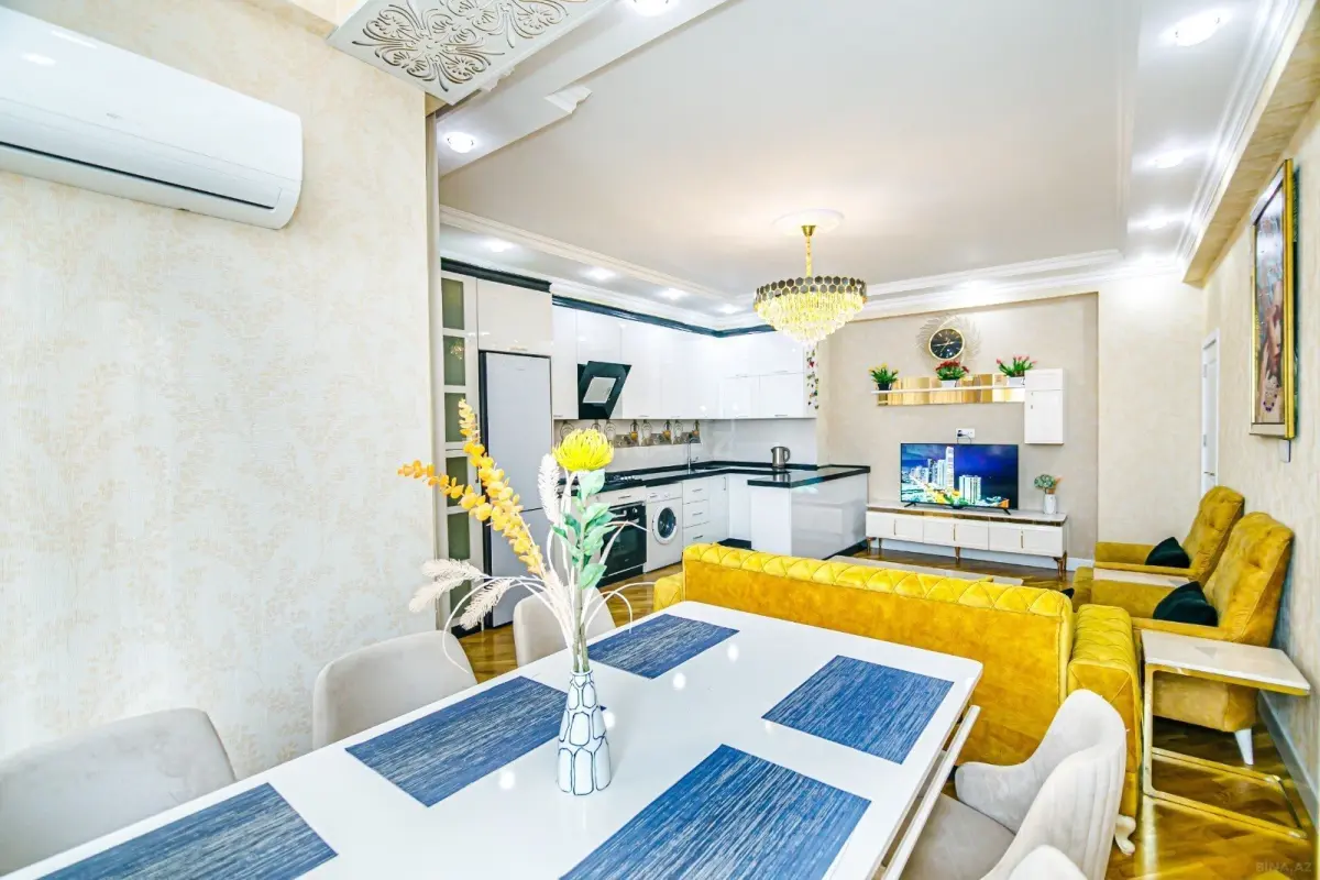 Kirayə verilir 2 otaqlı mənzil 80 m²