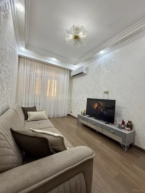 Satılır 2 otaqlı mənzil 52 m²