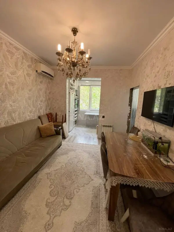 Satılır 3 otaqlı mənzil 50 m²